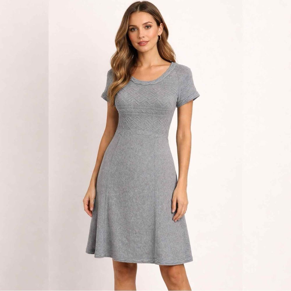 Athleta Wool and Silk Blend Heather Gray Short Sleeve Mini Sweater Dress